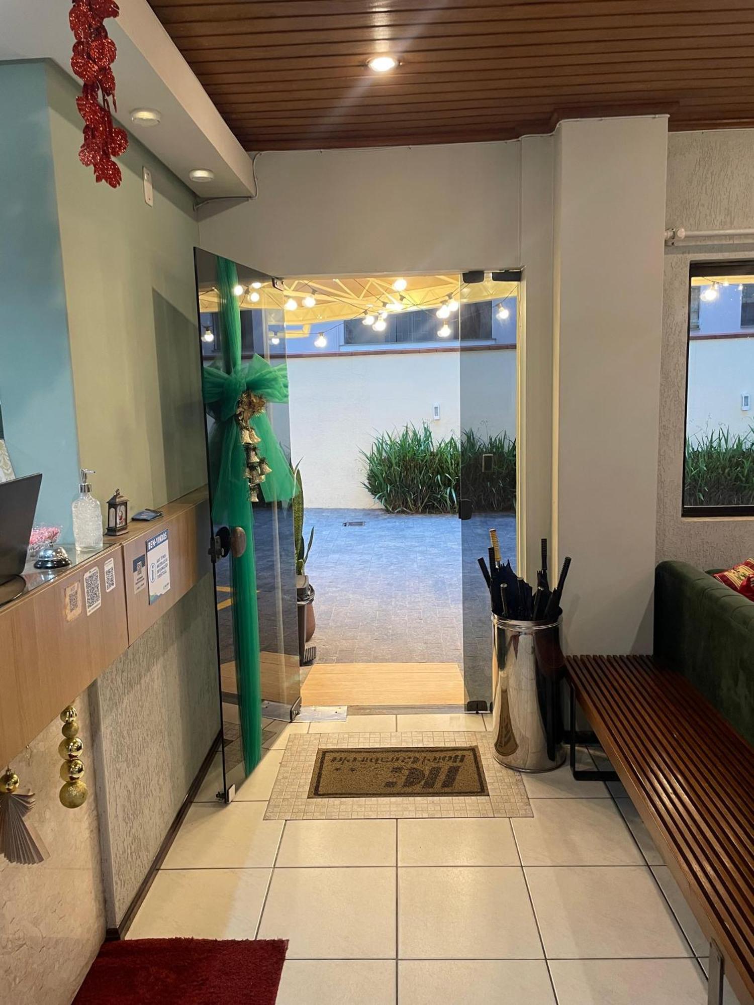 坎布雷拉酒店 帕罗卡 外观 照片